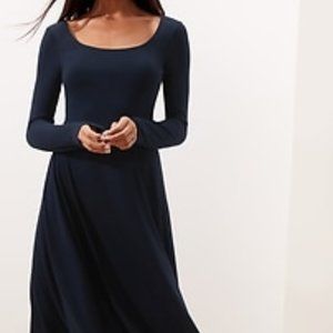 NWT navy knit scoop-neck fit-and-flare dress